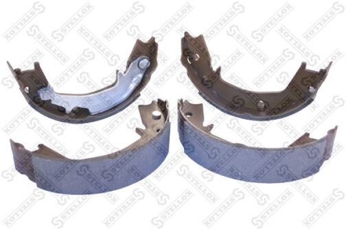 Jeu de 4 mâchoires de frein | Brake shoes /set of 4 pcs./ | Stellox 000 108-SX