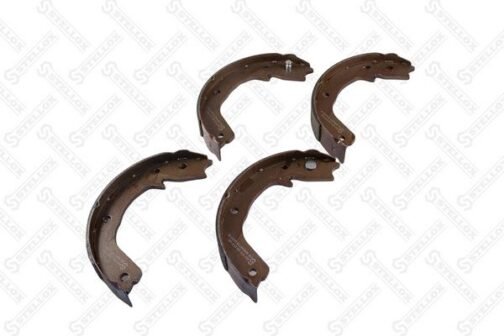 Jeu de 4 mâchoires de frein | Brake shoes /set of 4 pcs./ | Stellox 000 479-SX