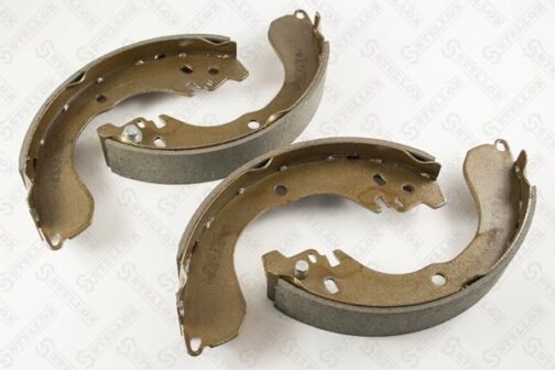 Jeu de 4 mâchoires de frein | Brake shoes /set of 4 pcs./ | Stellox 000 481-SX