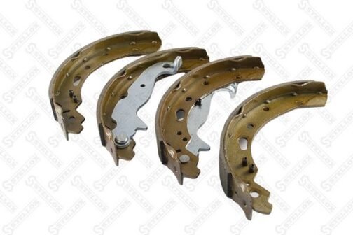 Jeu de 4 mâchoires de frein | Brake shoes /set of 4 pcs./ | Stellox 000 602-SX