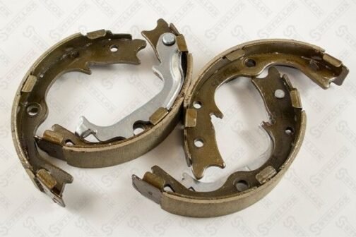 Jeu de 4 mâchoires de frein | Brake shoes /set of 4 pcs./ | Stellox 000 626-SX