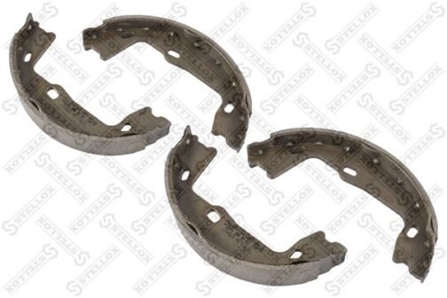 Jeu de 4 mâchoires de frein | Brake shoes /set of 4 pcs./ | Stellox 662 100-SX